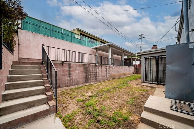 11712 Tarron, Hawthorne, CA 90250