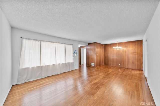11712 Tarron, Hawthorne, CA 90250