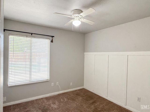 10302 Cheyenne Drive, Bakersfield, CA 93312