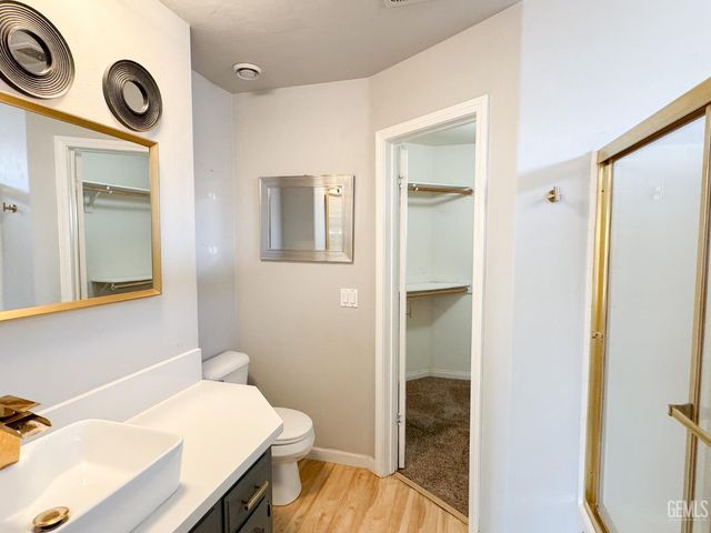 10302 Cheyenne Drive, Bakersfield, CA 93312