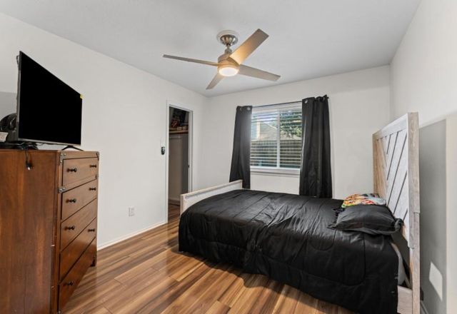 7706 Breda Drive, Baytown, TX 77521