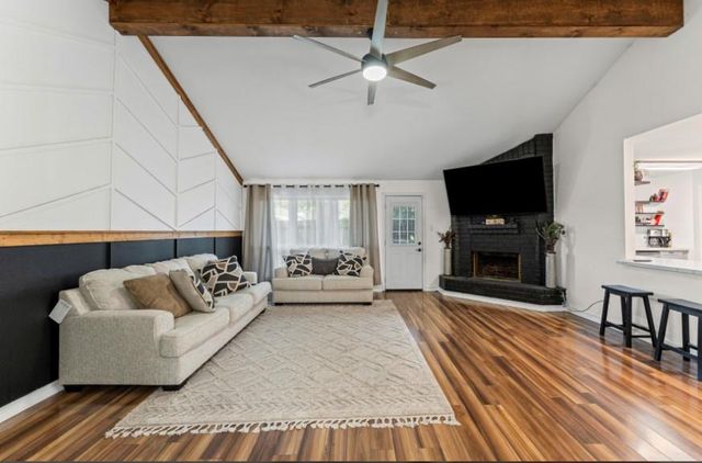 7706 Breda Drive, Baytown, TX 77521