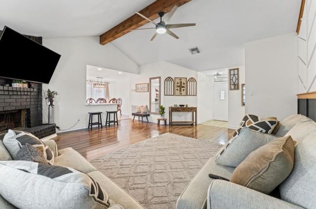 7706 Breda Drive, Baytown, TX 77521