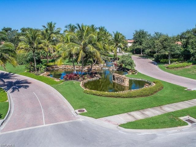 1383 Artesia DR E # 701, Naples, FL 34113