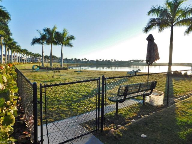 1383 Artesia DR E # 701, Naples, FL 34113