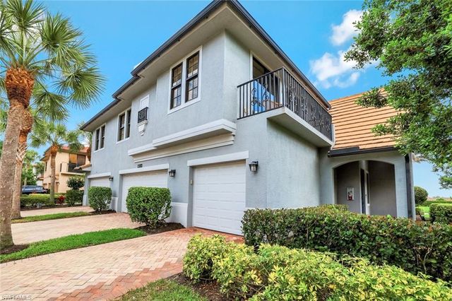 1383 Artesia DR E # 701, Naples, FL 34113