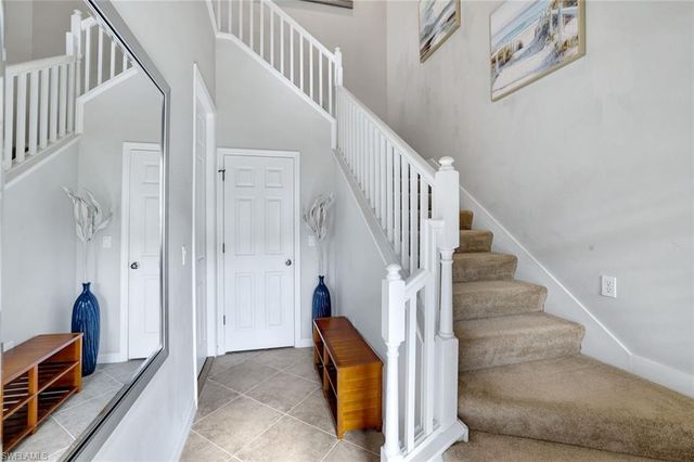 1383 Artesia DR E # 701, Naples, FL 34113