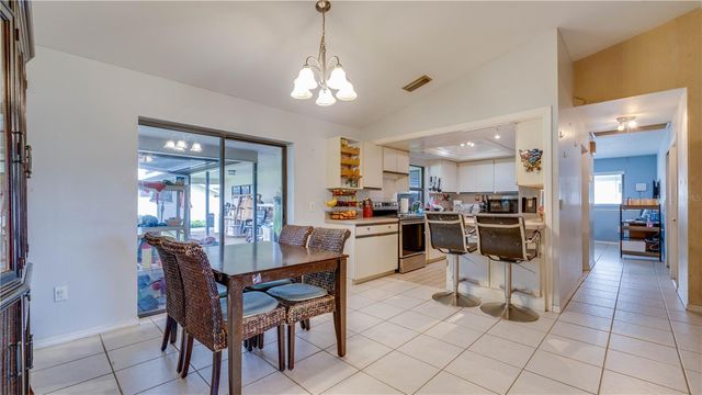 3609 SE 2ND PLACE, Cape Coral, FL 33904