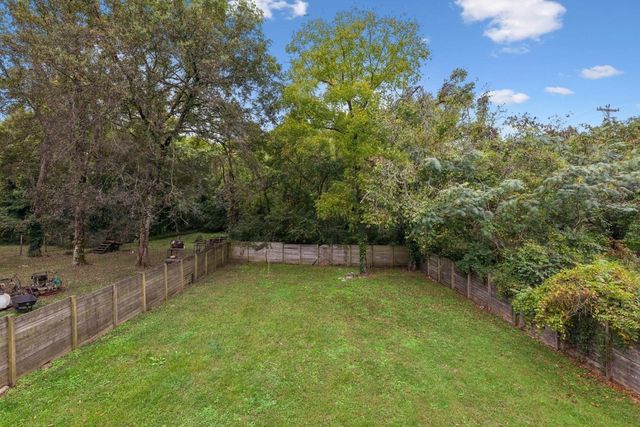 1027 College Ave, Nashville, TN 37209