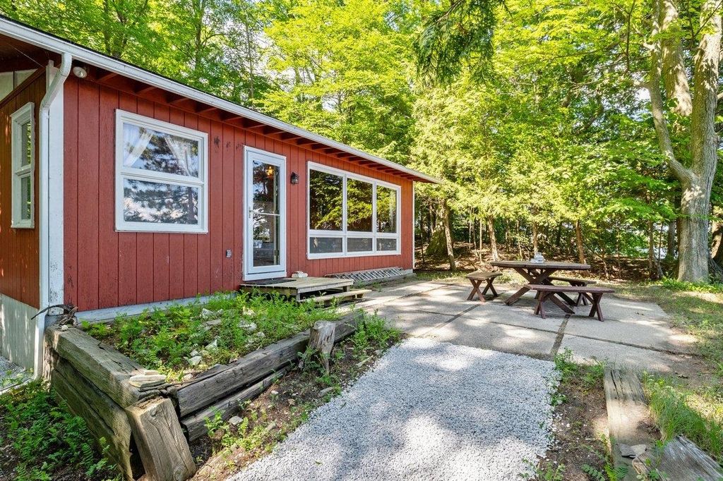 101 Cedarvale Estates, Alburgh, VT 05440