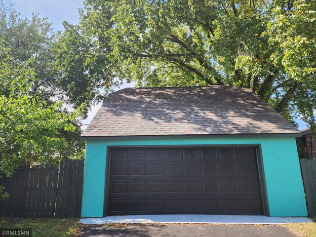 2126 Branch Avenue, Anoka, MN 55303