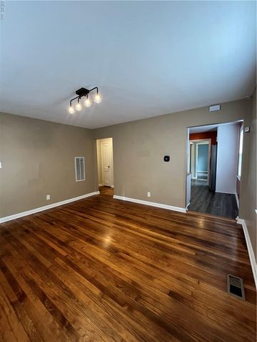 2900 Peronne AVE, Norfolk, VA 23509