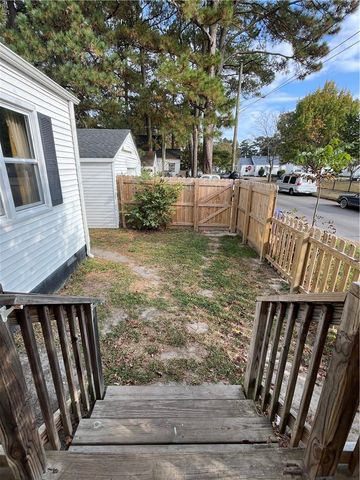 2900 Peronne AVE, Norfolk, VA 23509