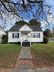 2900 Peronne AVE, Norfolk, VA 23509