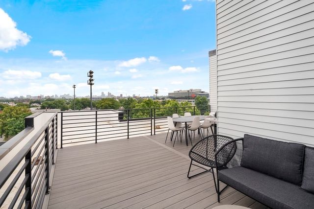 50 Leo Birmingham Parkway 511, Boston, MA 02135