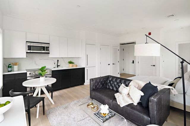 50 Leo Birmingham Parkway 511, Boston, MA 02135