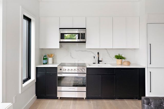 50 Leo Birmingham Parkway 511, Boston, MA 02135