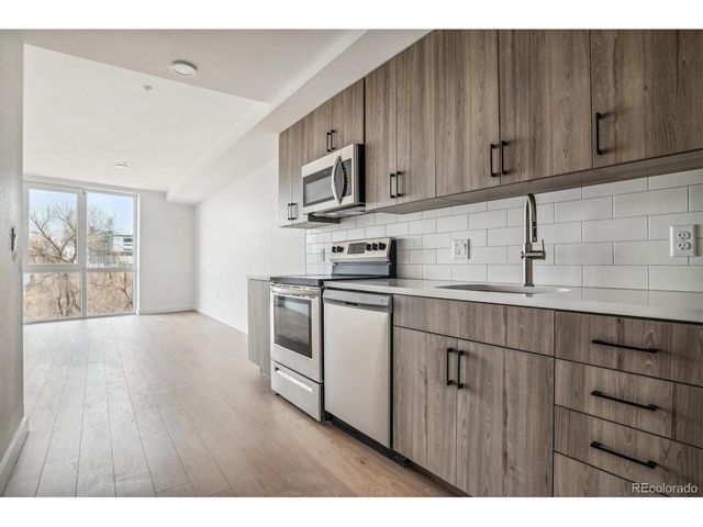 3575 Chestnut Pl 203, Denver, CO 80216