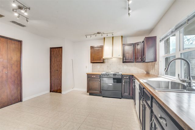 5602 Magnolia Lane, Rowlett, TX 75089