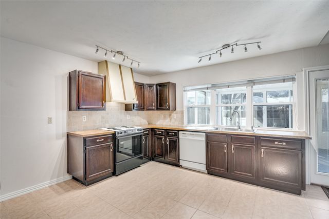 5602 Magnolia Lane, Rowlett, TX 75089