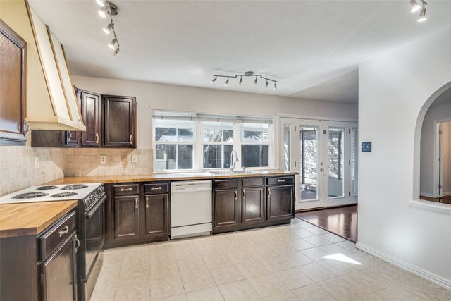 5602 Magnolia Lane, Rowlett, TX 75089