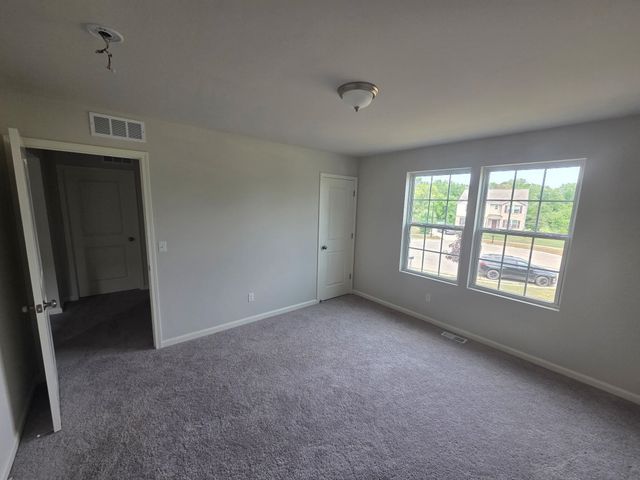 2345 Scenic Hollow Drive, Grand Blanc, MI 48439