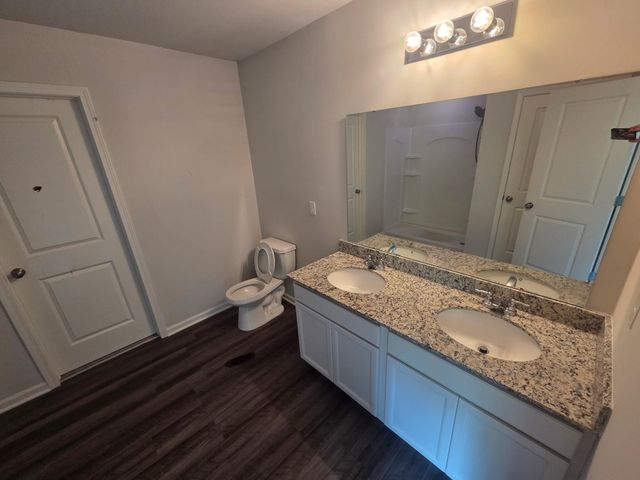 2345 Scenic Hollow Drive, Grand Blanc, MI 48439
