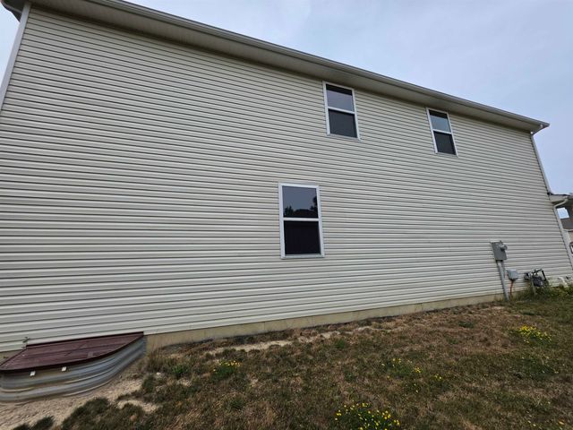 2345 Scenic Hollow Drive, Grand Blanc, MI 48439
