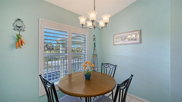 4655 TOWER HILL LANE 2422, Sarasota, FL 34238