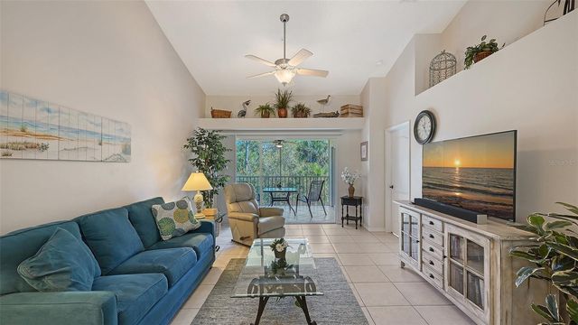 4655 TOWER HILL LANE 2422, Sarasota, FL 34238