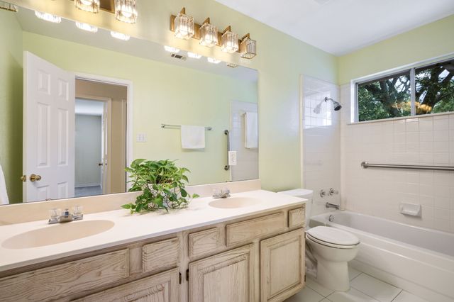 2024 Buffalo Bend Drive, Lewisville, TX 75067