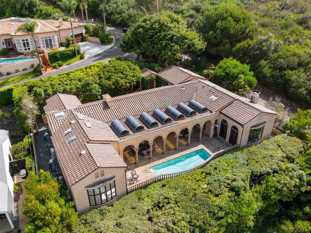 2302 Rue Adriane, La Jolla, CA 92037 — exterior