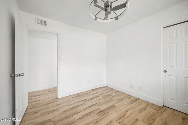 6738 W GEORGIA Avenue, Glendale, AZ 85303