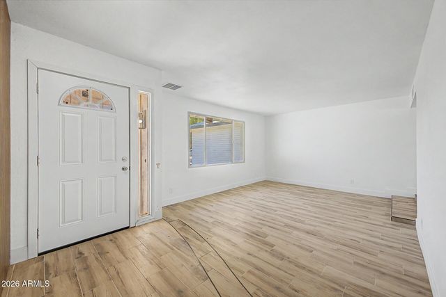 6738 W GEORGIA Avenue, Glendale, AZ 85303