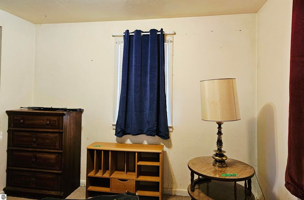 Image 19 of property listing at 6776 N Pingree Road, Elwell, MI 48832