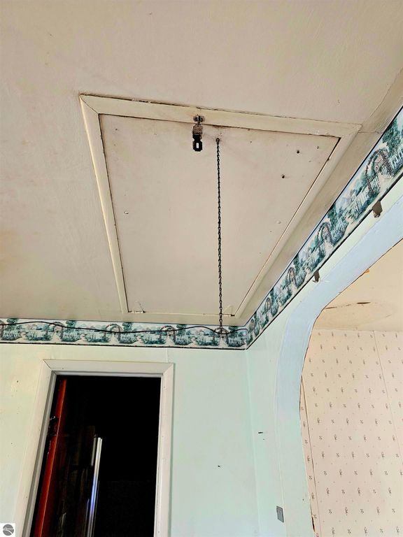 Image 20 of property listing at 6776 N Pingree Road, Elwell, MI 48832