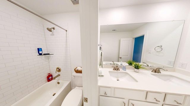 15215 Spanish Ranchos Way, Cypress, TX 77433