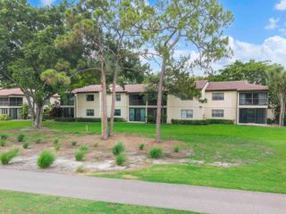 21852 Arriba 6-h, Boca Raton, FL 33433