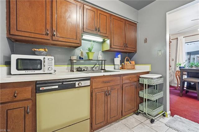 1501 Malibu PL, Newport News, VA 23608