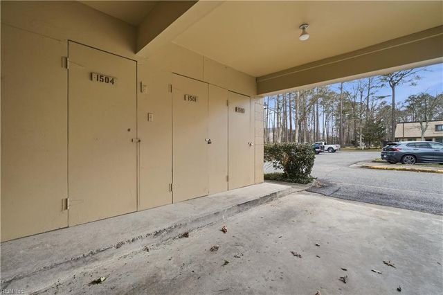 1501 Malibu PL, Newport News, VA 23608