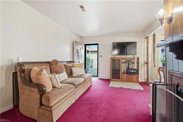 1501 Malibu PL, Newport News, VA 23608