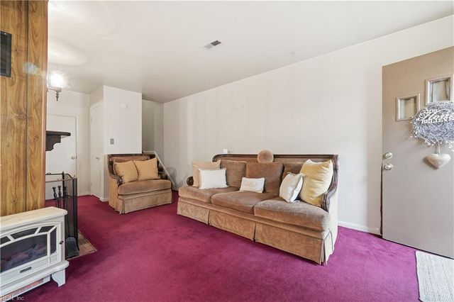 1501 Malibu PL, Newport News, VA 23608