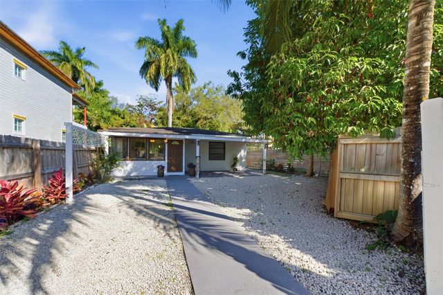 1435 SW 5th Court, Fort Lauderdale, FL 33312