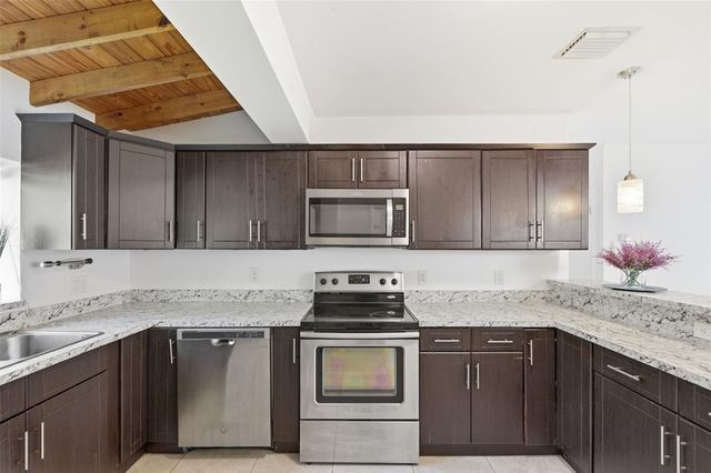 1435 SW 5th Court, Fort Lauderdale, FL 33312