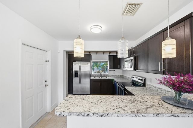 1435 SW 5th Court, Fort Lauderdale, FL 33312