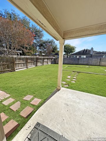 117 HANGING MOSS, Cibolo, TX 78108