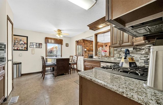 33771 Canterbury Road, Solon, OH 44139