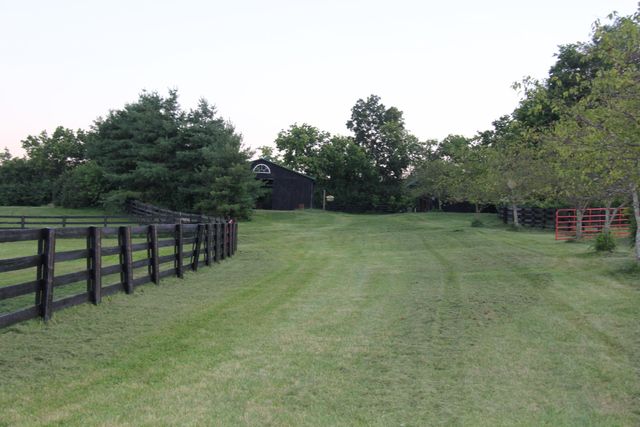 4 Springhouse Drive, Nicholasville, KY 40356