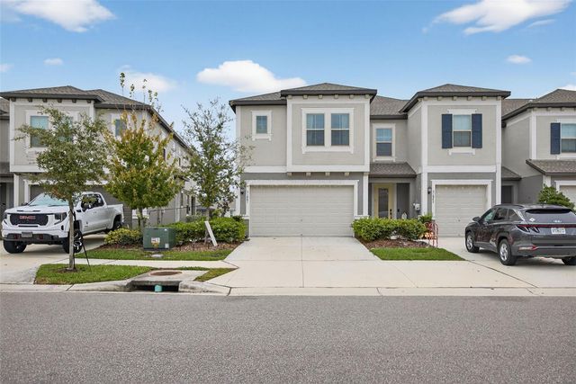 31885 BLUE PASSING LOOP, Wesley Chapel, FL 33545