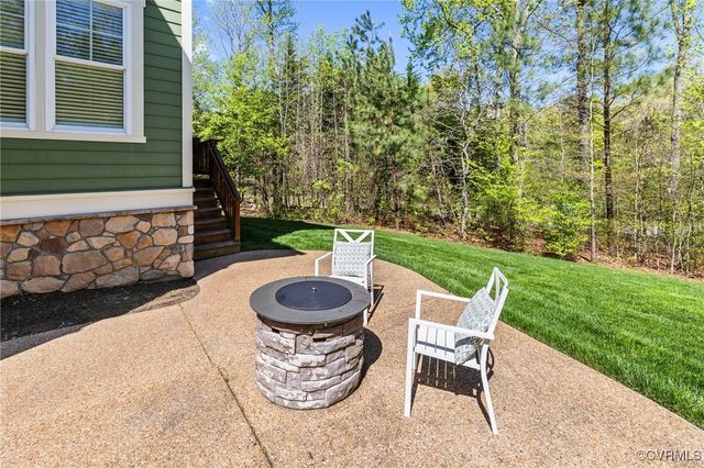 1300 Baltrey Ln, Midlothian, VA 23112